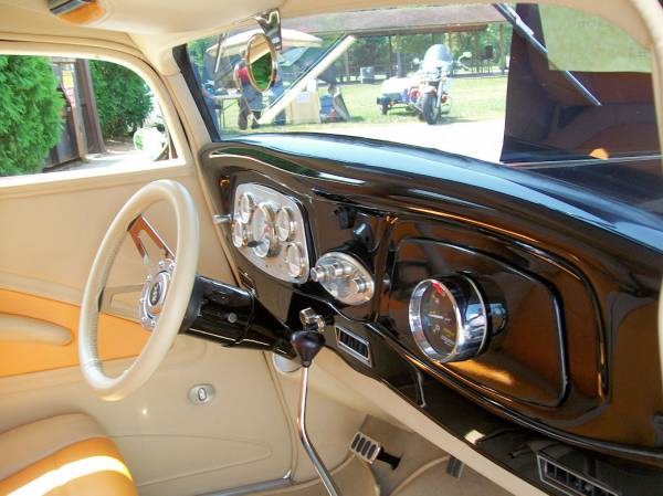 1934 Interior Dash