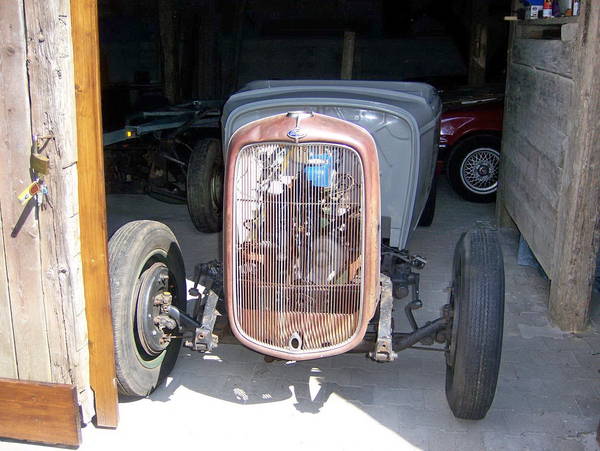 Rover P2 Chassis Rod