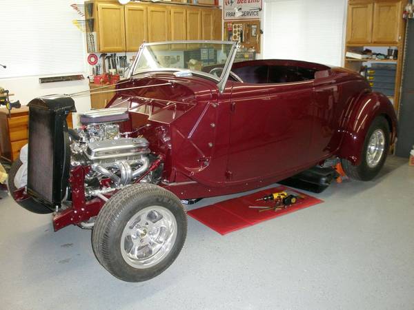 36 Roadster moving along.