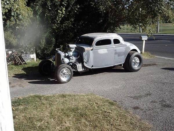 1935 Ford coupe