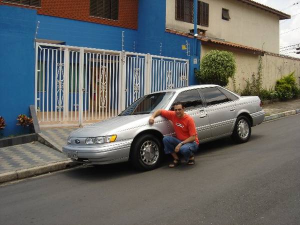 FORD TAURUS LX 95