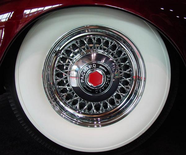 1941 Packard &quot;Gable&quot; Wide Whites